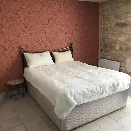 De L'hortensia-charmante Au Calme Holiday home *