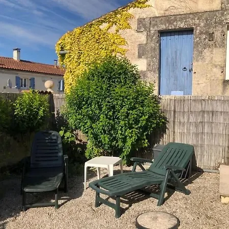 Holiday home De L'hortensia-charmante Au Calme Gourville (Rouillac)