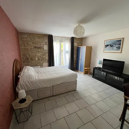 De L'hortensia-charmante Au Calme Gourville (Rouillac)